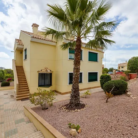Super Cosy House Next To The Golf Orihuela
